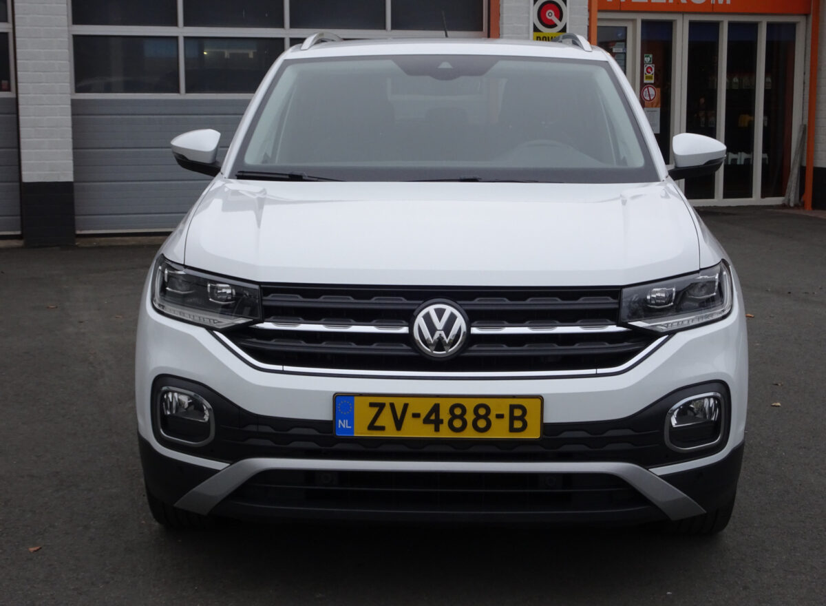 https://garageboersma.nl/wp-content/uploads/autobedrijfvoertuigen/voertuig/41.273.655/16562339254-41273655-28-1200x880.jpg